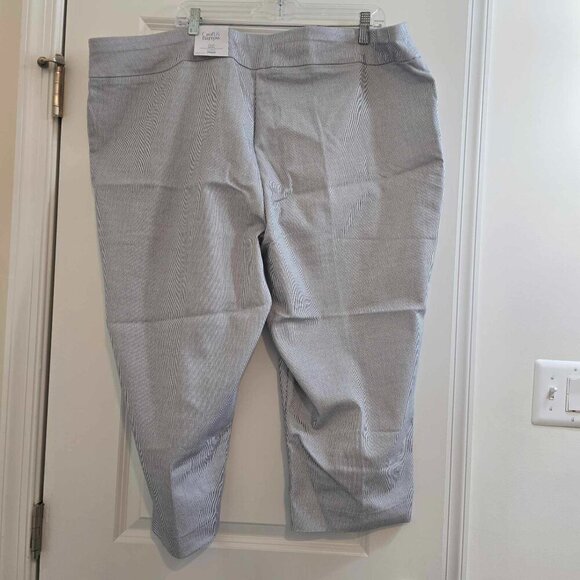 Croft & Barrow Effortless Stretch Capri Pants - Seersucker Railroad - Picture 2 of 5